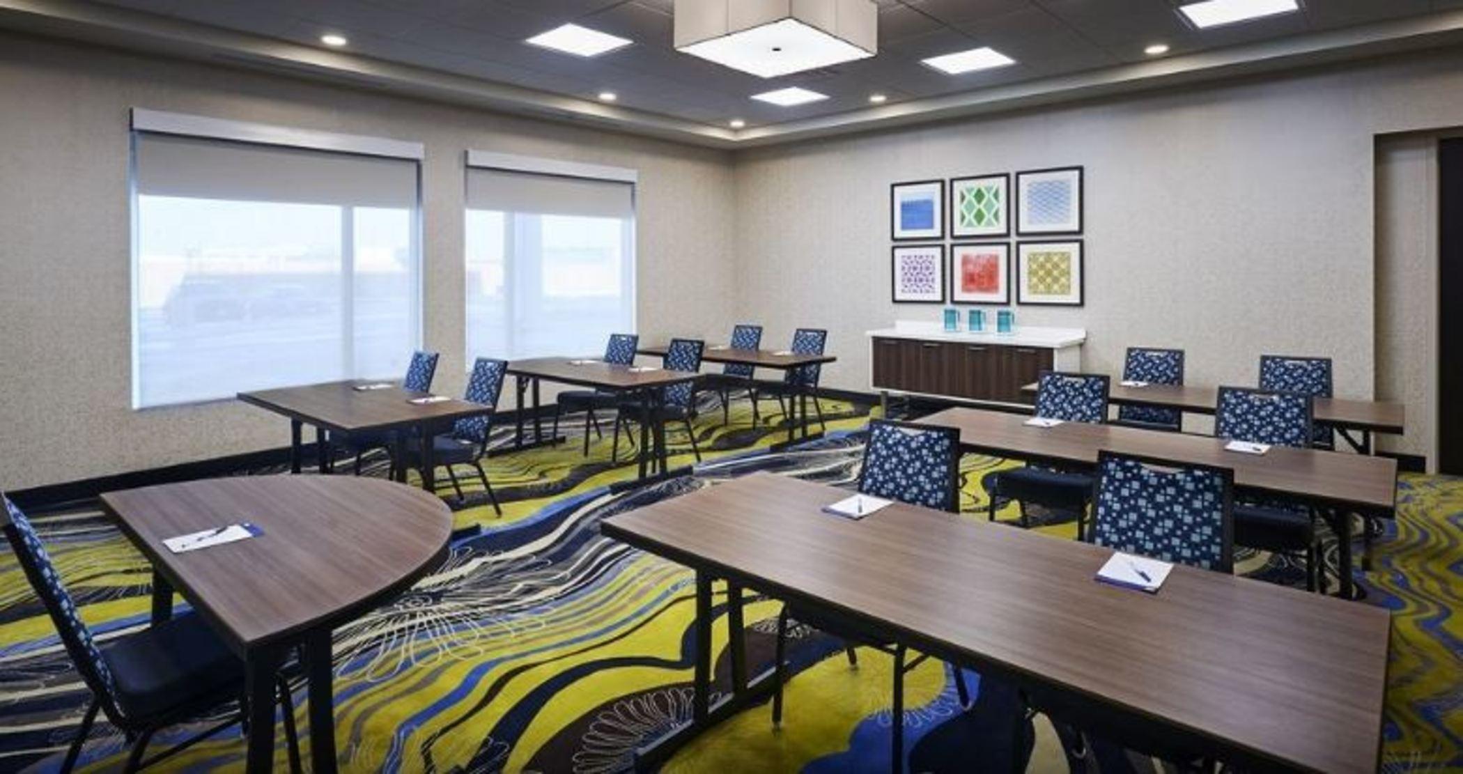 Holiday Inn Express & Suites - Brantford By Ihg Esterno foto