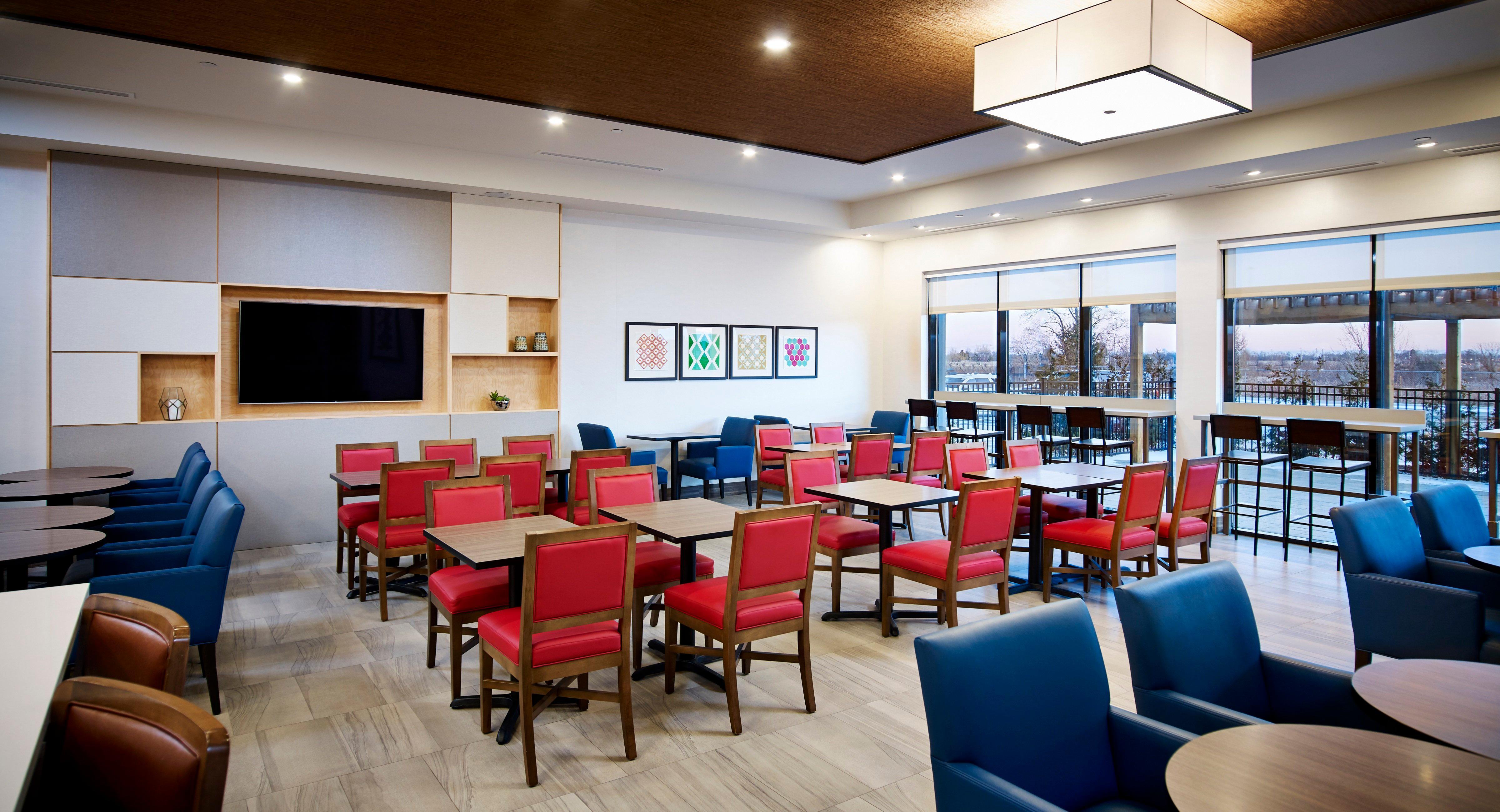 Holiday Inn Express & Suites - Brantford By Ihg Esterno foto